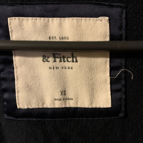 Abercrombie Cardigan - Picture 2 of 3
